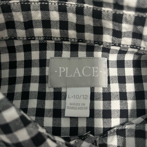 childrens place button down - Picture 2 of 2